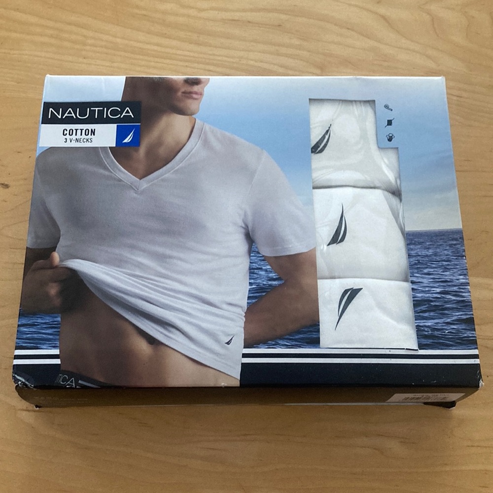 NWT Nautica V-Neck T Shirts 3 pack